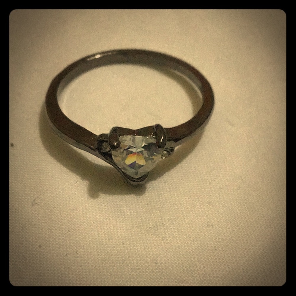 Heart Crystal titanium ring